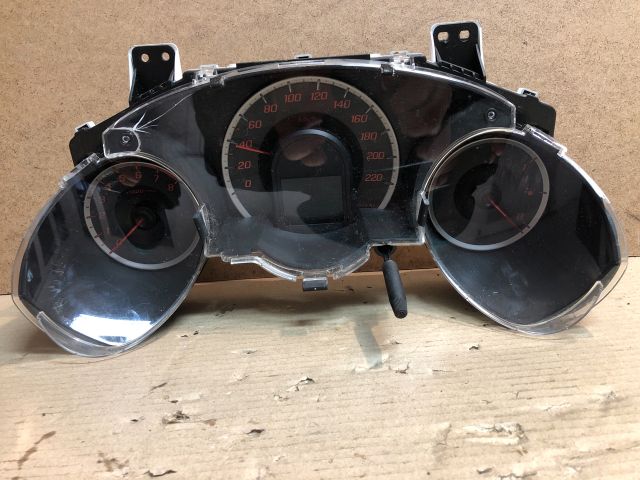 bontott HONDA JAZZ Kilométeróra