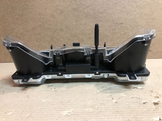 bontott HONDA JAZZ Kilométeróra