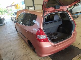 bontott HONDA JAZZ Leömlő (Soros)