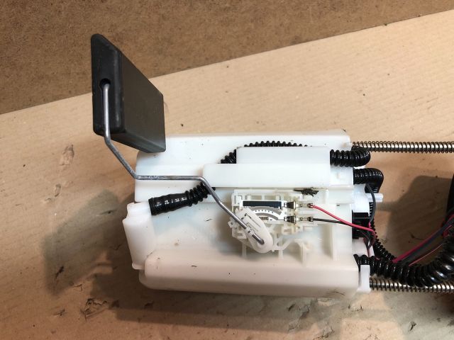 bontott HONDA JAZZ Üzemanyag Szivattyú