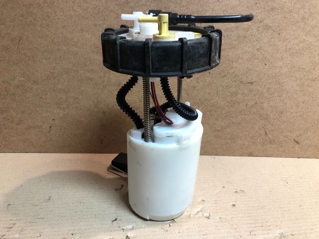 bontott HONDA JAZZ Üzemanyag Szivattyú