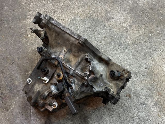 bontott HONDA JAZZ Váltó (Mechanikus)