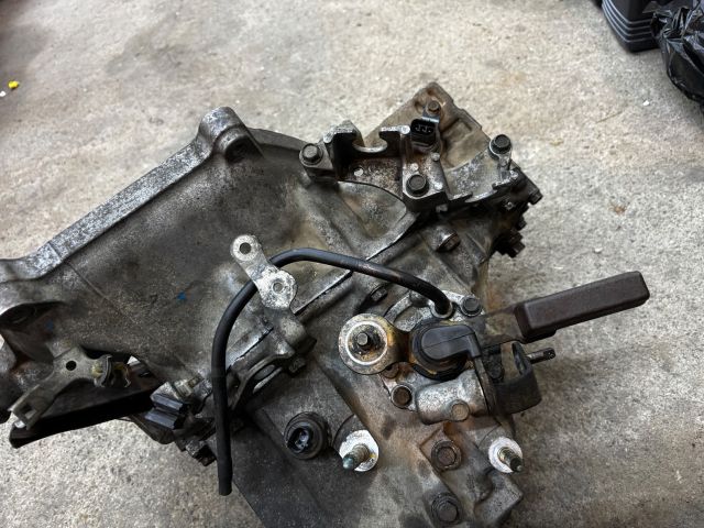 bontott HONDA JAZZ Váltó (Mechanikus)