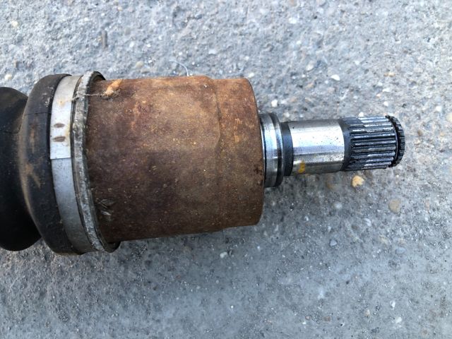 bontott HONDA JAZZ Bal Féltengely