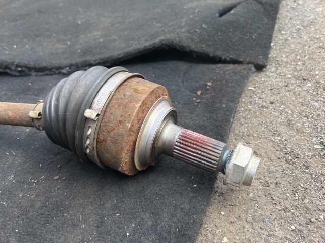 bontott HONDA JAZZ Bal Féltengely