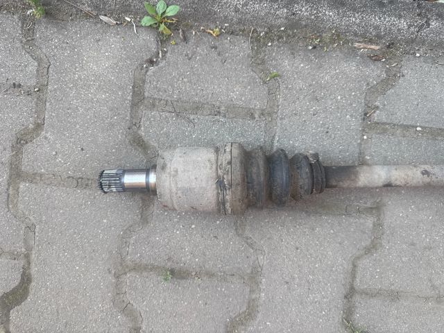 bontott HONDA JAZZ Bal Féltengely