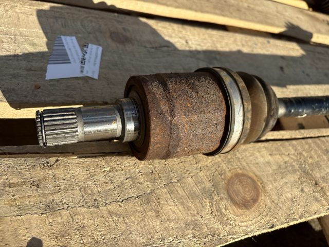 bontott HONDA JAZZ Bal Féltengely