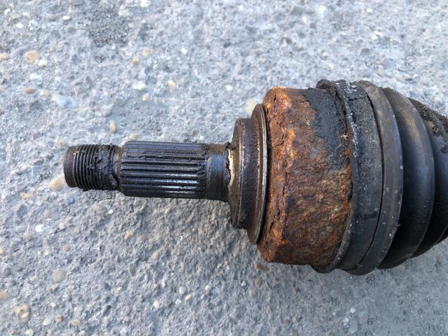 bontott HONDA JAZZ Bal Féltengely