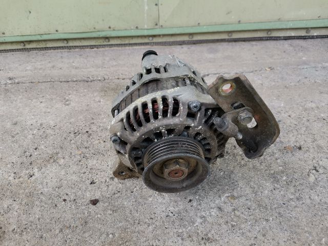 bontott HONDA JAZZ Generátor