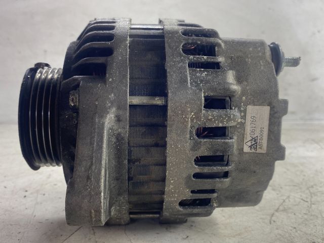 bontott HONDA JAZZ Generátor