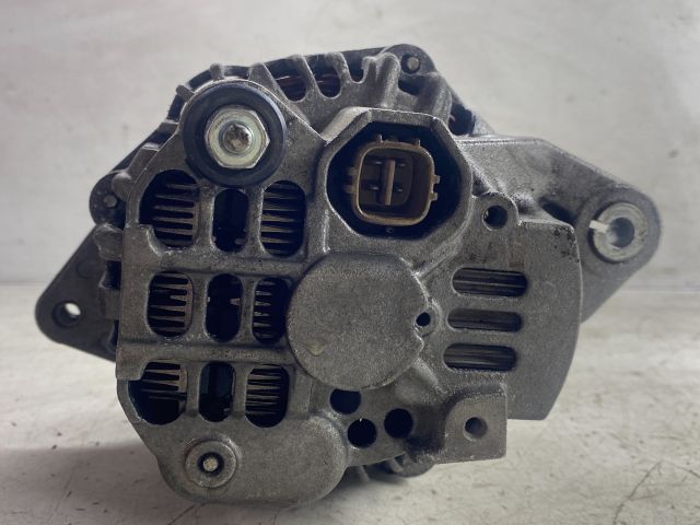bontott HONDA JAZZ Generátor