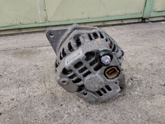 bontott HONDA JAZZ Generátor