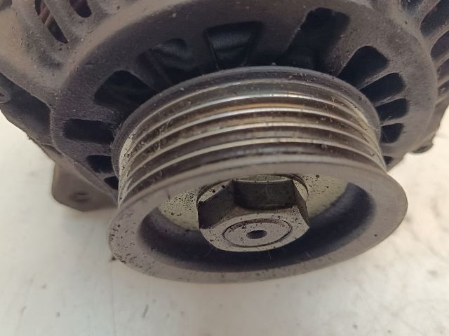 bontott HONDA JAZZ Generátor