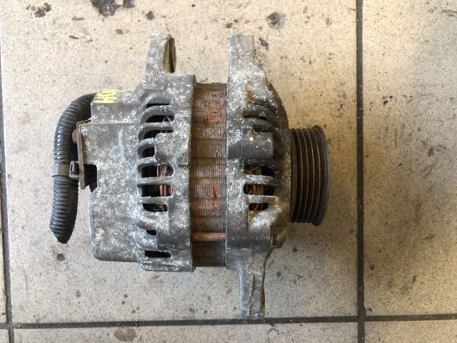 bontott HONDA JAZZ Generátor