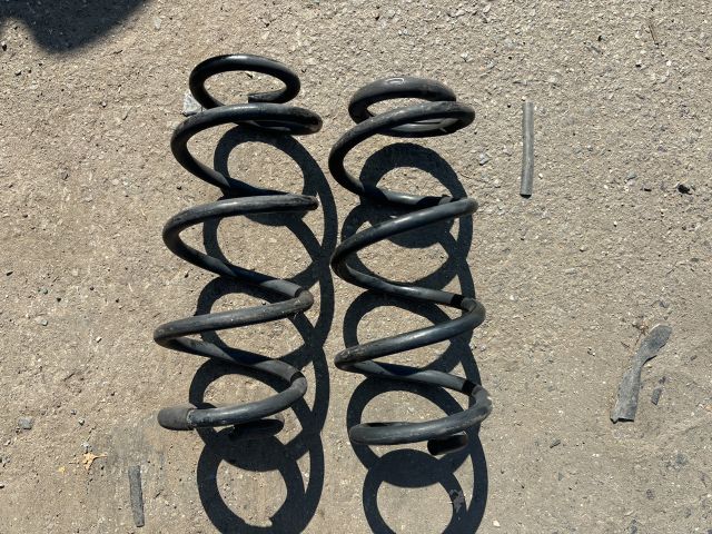 bontott HONDA JAZZ Hátsó Rugó