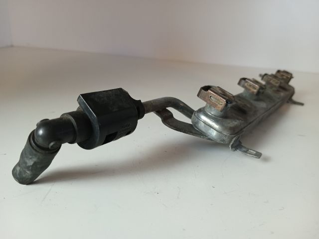 bontott HONDA JAZZ Porlasztó Sor / Híd