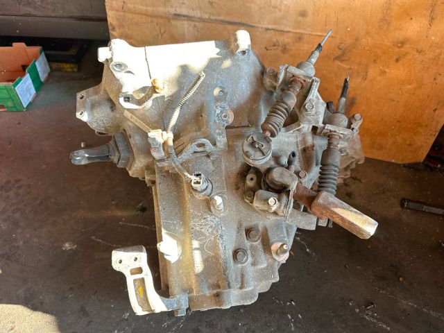 bontott HONDA JAZZ Váltó (Mechanikus)