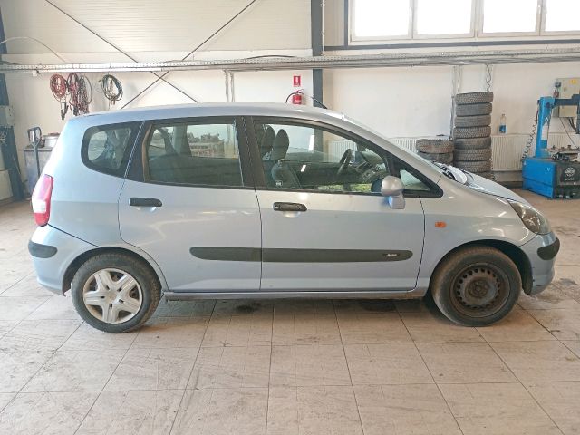 bontott HONDA JAZZ Jobb első Féknyereg Munkahengerrel