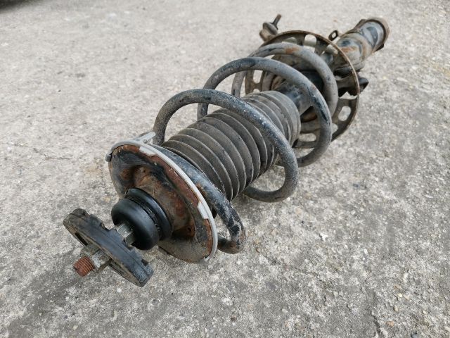 bontott HONDA JAZZ Jobb első Gólyaláb (Lengécsillapító, Rugó)