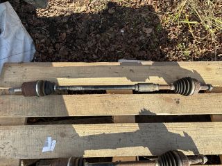 bontott HONDA JAZZ Jobb Féltengely