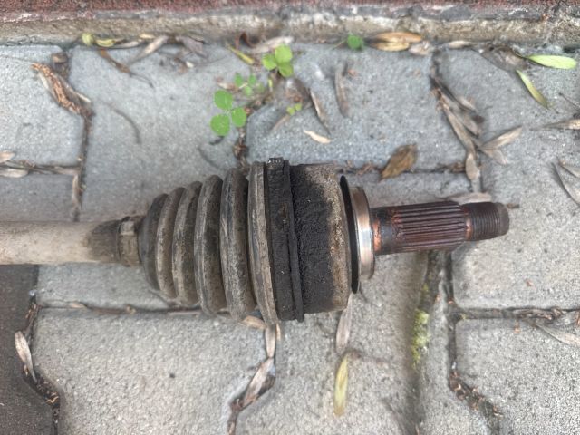 bontott HONDA JAZZ Jobb Féltengely