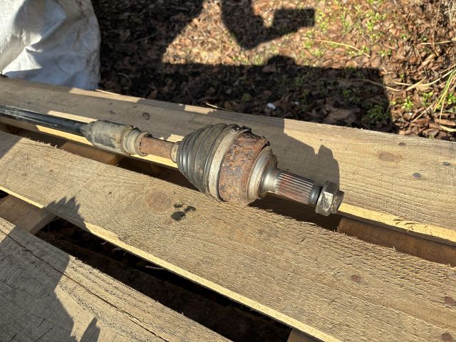 bontott HONDA JAZZ Jobb Féltengely