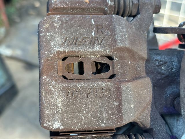 bontott HONDA JAZZ Jobb hátsó Féknyereg Munkahengerrel