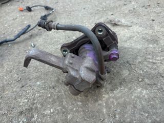 bontott HONDA JAZZ Jobb hátsó Féknyereg Munkahengerrel