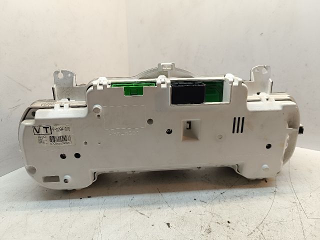 bontott HONDA JAZZ Kilométeróra