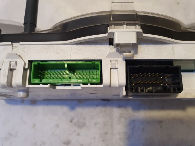 bontott HONDA JAZZ Kilométeróra