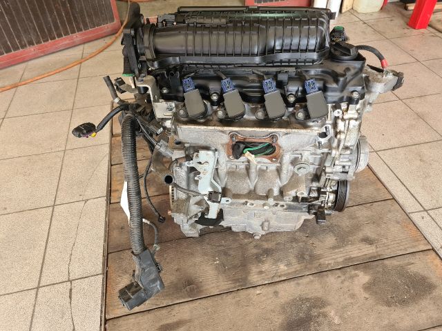 bontott HONDA JAZZ Motor (Fűzött blokk hengerfejjel)