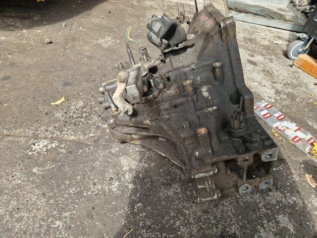 bontott HONDA JAZZ Váltó (Mechanikus)