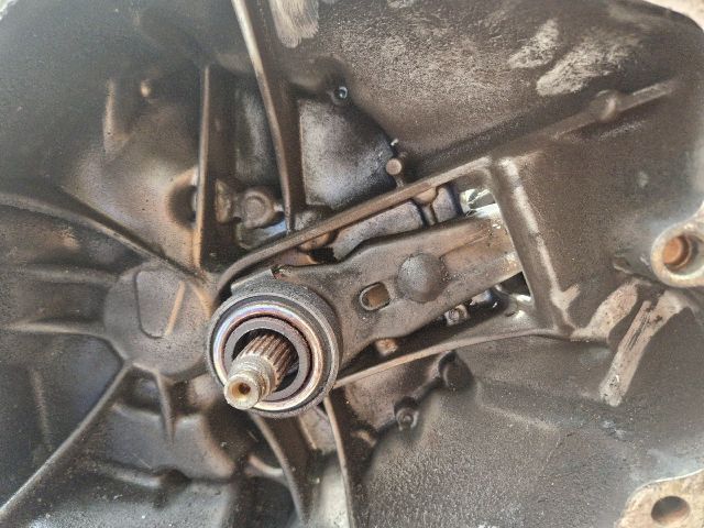 bontott HONDA JAZZ Váltó (Mechanikus)