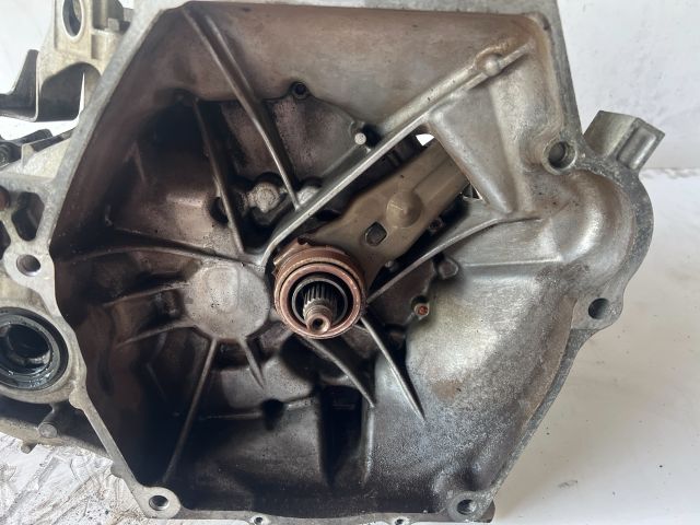 bontott HONDA JAZZ Váltó (Mechanikus)