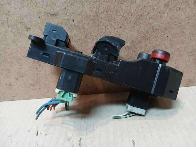 bontott HONDA JAZZ Bal első Ablakemelő Kapcsoló