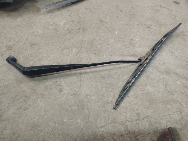bontott HONDA JAZZ Bal első Ablaktörlő Kar