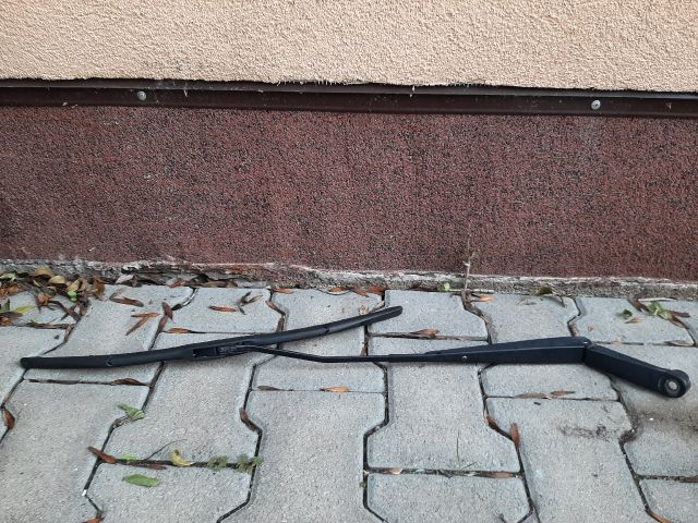 bontott HONDA JAZZ Bal első Ablaktörlő Kar