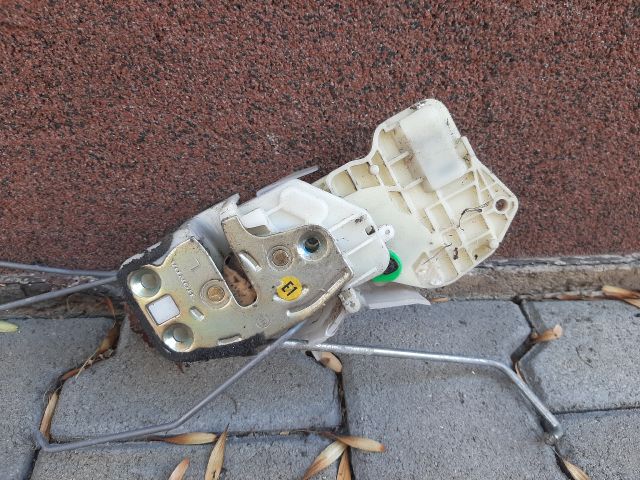 bontott HONDA JAZZ Bal első Ajtózár