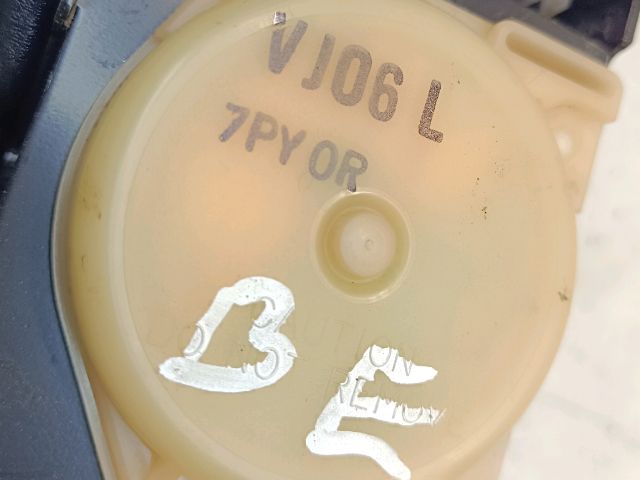 bontott HONDA JAZZ Bal első Biztonsági Öv