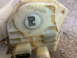 bontott HONDA JAZZ Bal első Központizár Motor