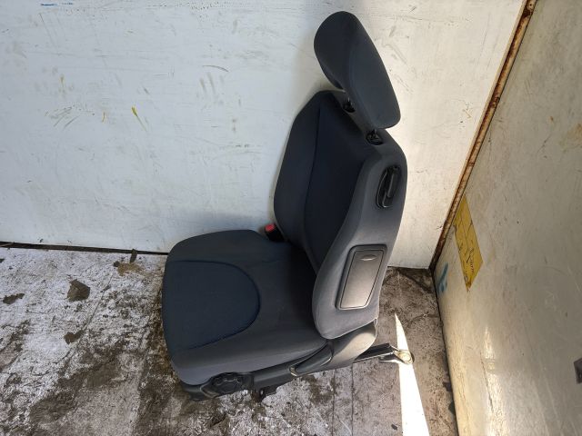 bontott HONDA JAZZ Bal első Ülés