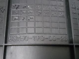 bontott HONDA JAZZ Bal hátsó Ajtó Kárpit