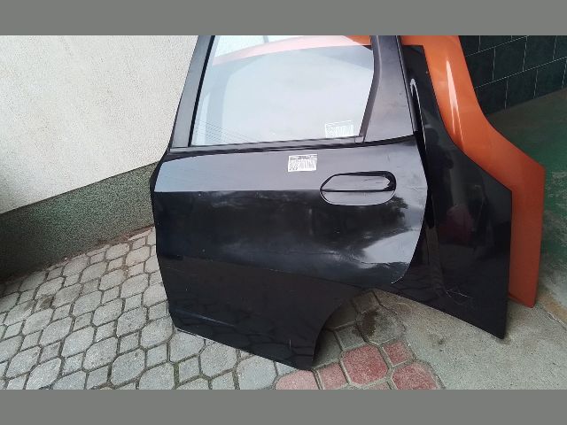 bontott HONDA JAZZ Bal hátsó Ajtó (Részeivel)