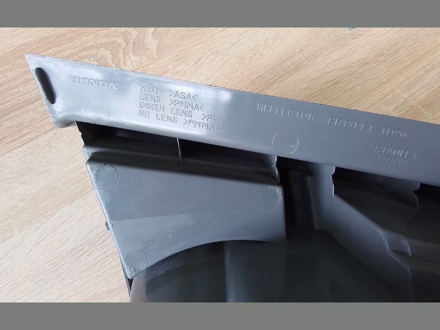 bontott HONDA JAZZ Bal Hátsó Lámpa