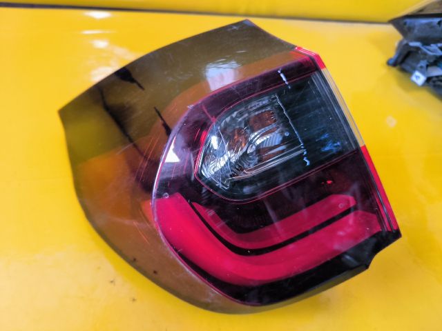 bontott HONDA JAZZ Bal Hátsó Lámpa