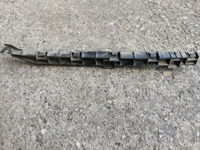 bontott HONDA JAZZ Bal hátsó Lökhárító Tartó (Műanyag)