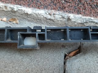 bontott HONDA JAZZ Bal hátsó Lökhárító Tartó (Műanyag)