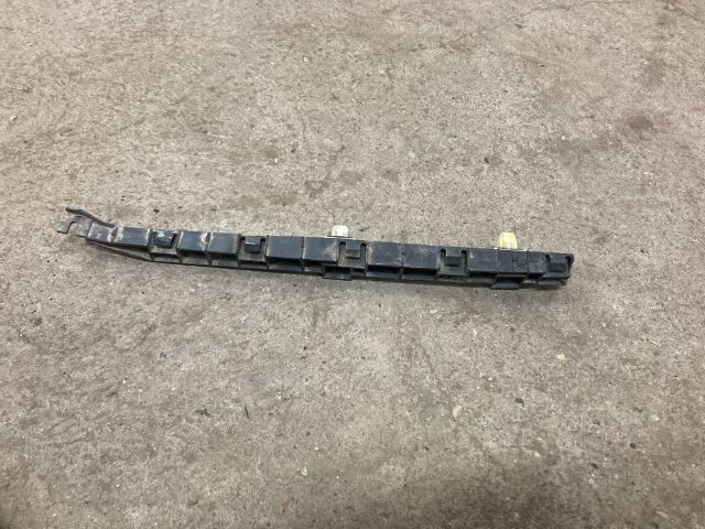 bontott HONDA JAZZ Bal hátsó Lökhárító Tartó (Műanyag)