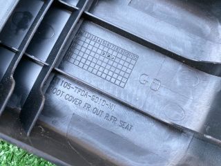 bontott HONDA JAZZ Bal hátsó Ülés melletti Kárpit