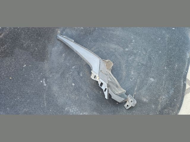 bontott HONDA JAZZ Bal Szélvédő Alatti Vízelvezető Műanyag